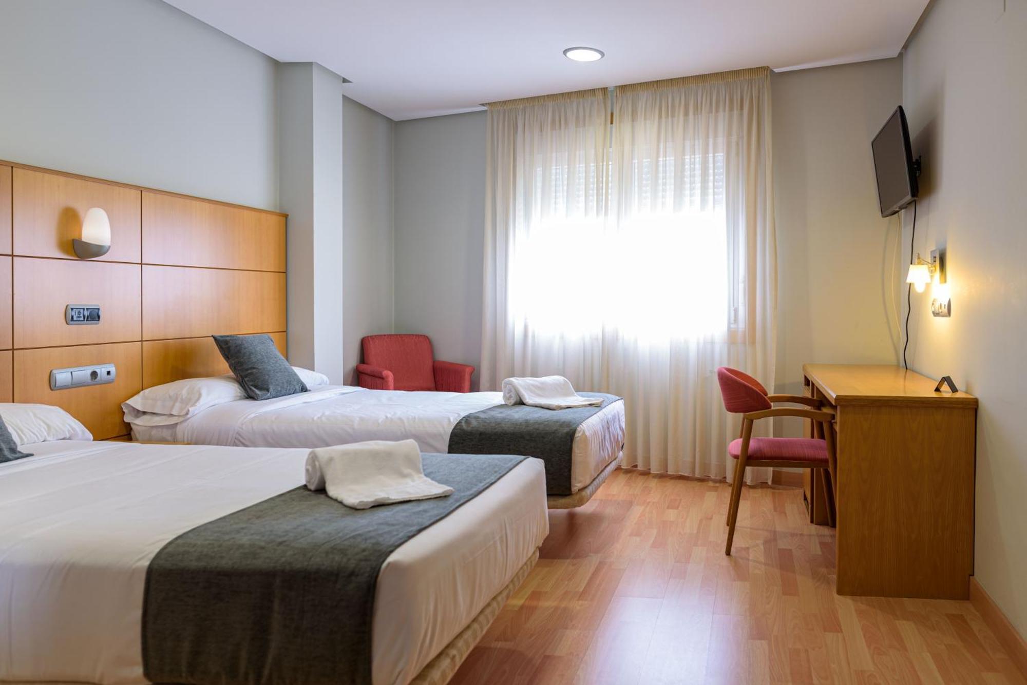 Hotel Alda Xinzo Хинсо-де-Лимия Экстерьер фото